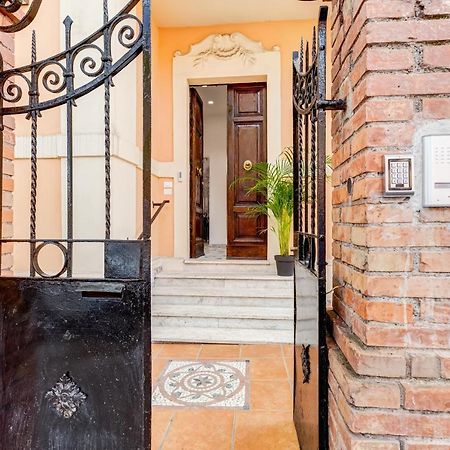 Villa Chiara - A New Luxury Star Is Born In Rome! 외부 사진